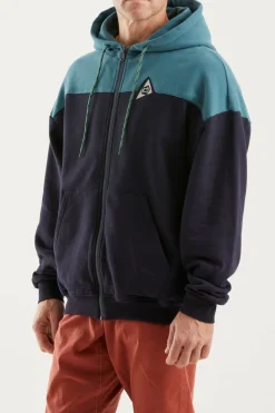 E9 Manga Larga Y Forro Polar.|Over