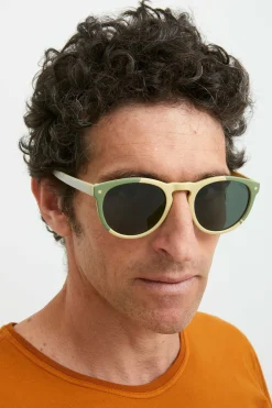 E9 Sombrero Y Diadema|Pablo